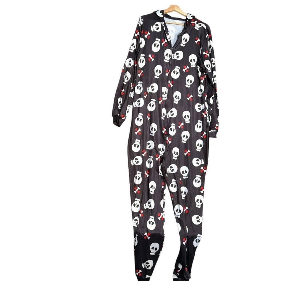 NEW Womens bodysuit Sz S Black Skeleton Holiday Stretch Zipper Christmas Pajamas